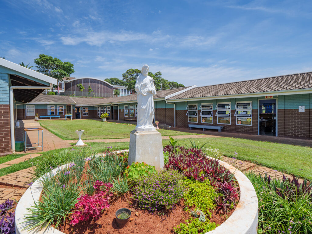 Holy Family College Durban: Primary School